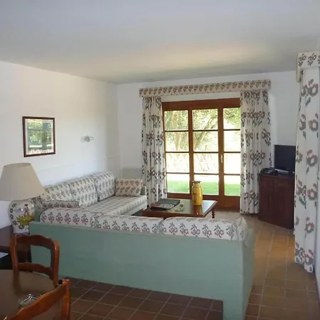 Inmas Nou With Shared Pool Daire *